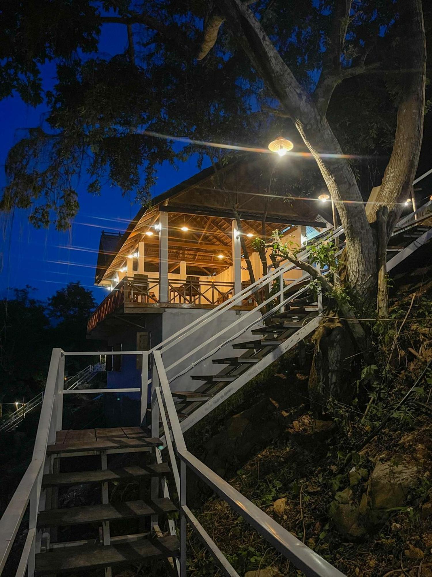 فندق Nongkhiaw The Float House المظهر الخارجي الصورة