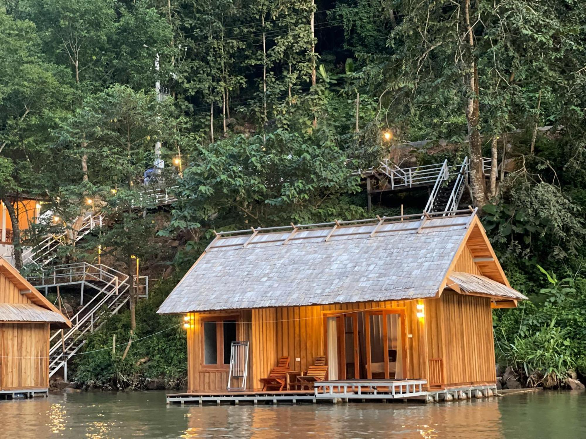 فندق Nongkhiaw The Float House المظهر الخارجي الصورة