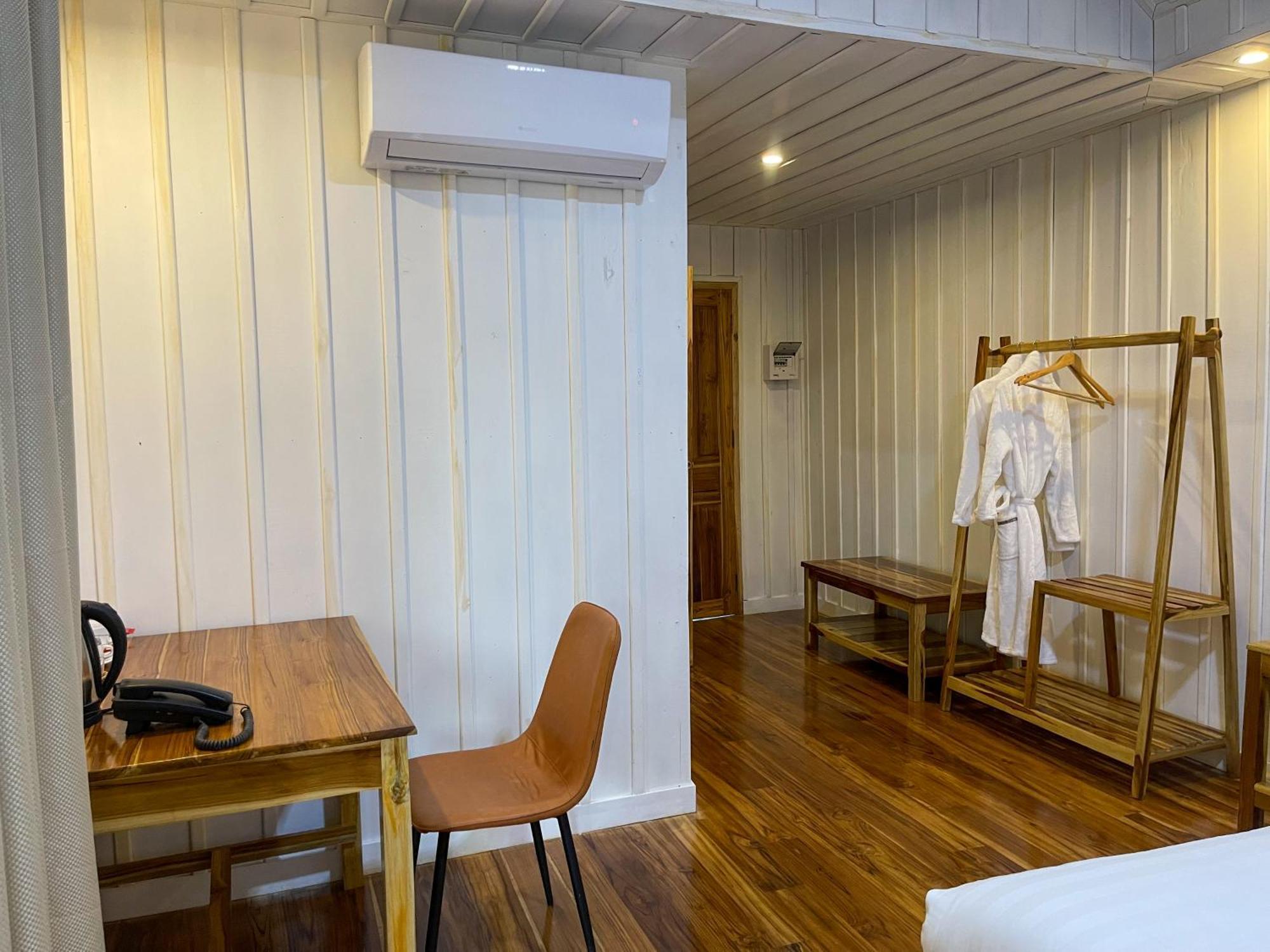 فندق Nongkhiaw The Float House المظهر الخارجي الصورة