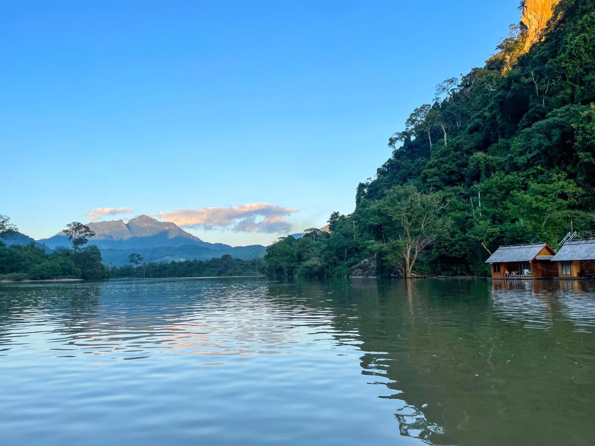 فندق Nongkhiaw The Float House المظهر الخارجي الصورة