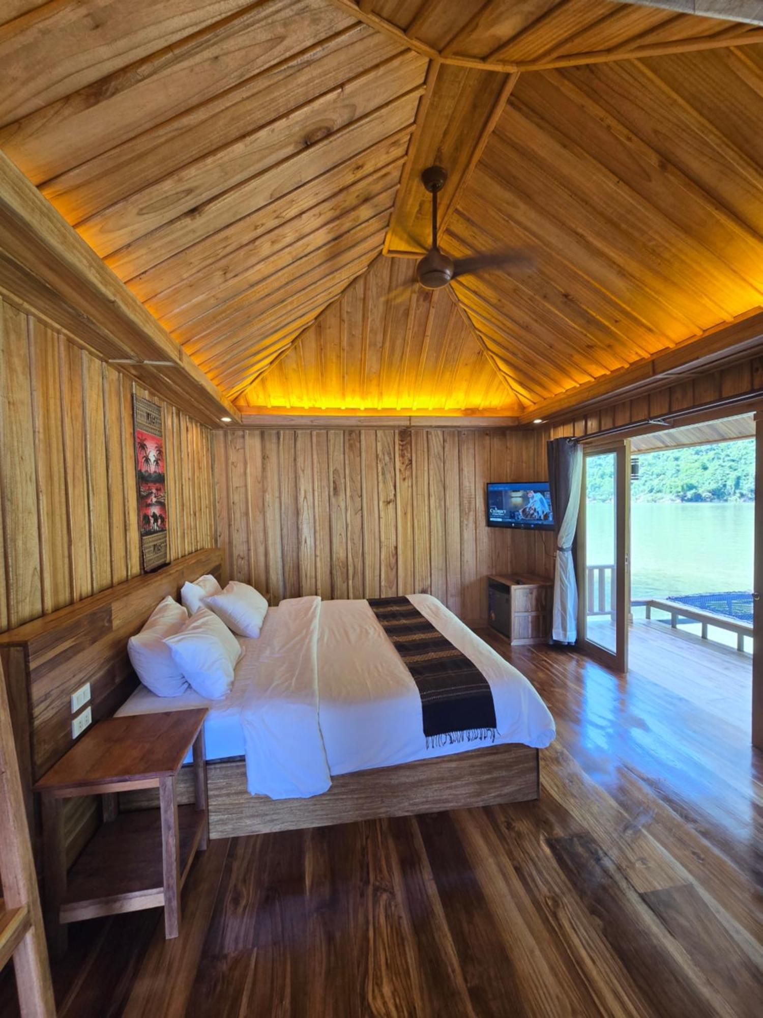 فندق Nongkhiaw The Float House المظهر الخارجي الصورة